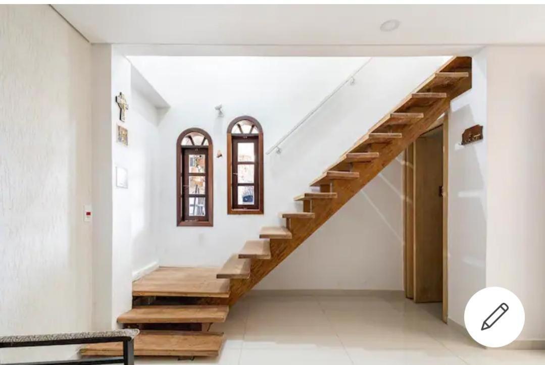 Quarto Em Casa Da Familia Anton São José dos Pinhais エクステリア 写真